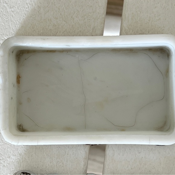 milk glass box Victorian trinket box antique - Picture 5 of 8